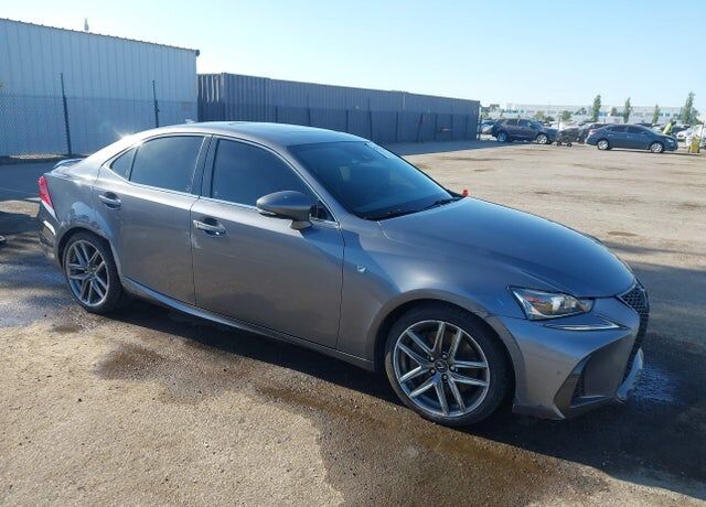 2018 LEXUS IS