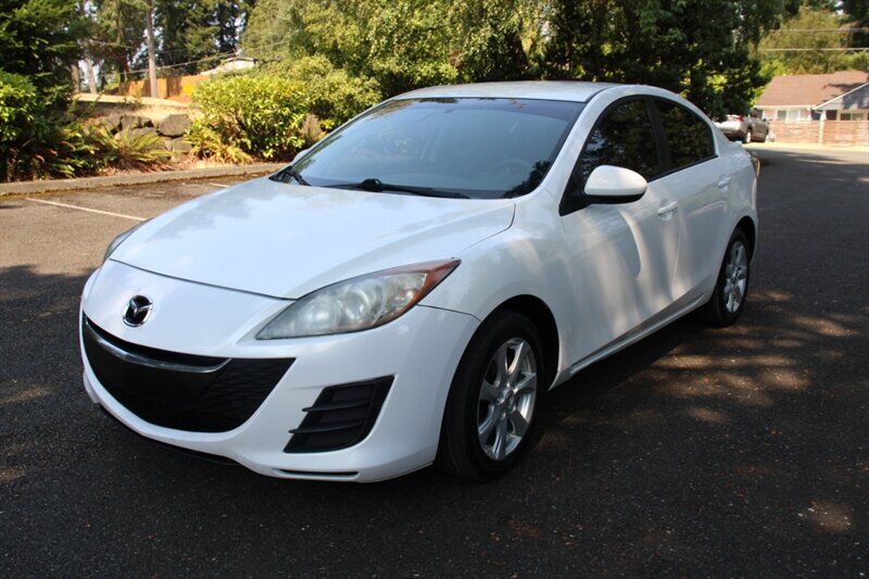 2010 MAZDA Mazda3