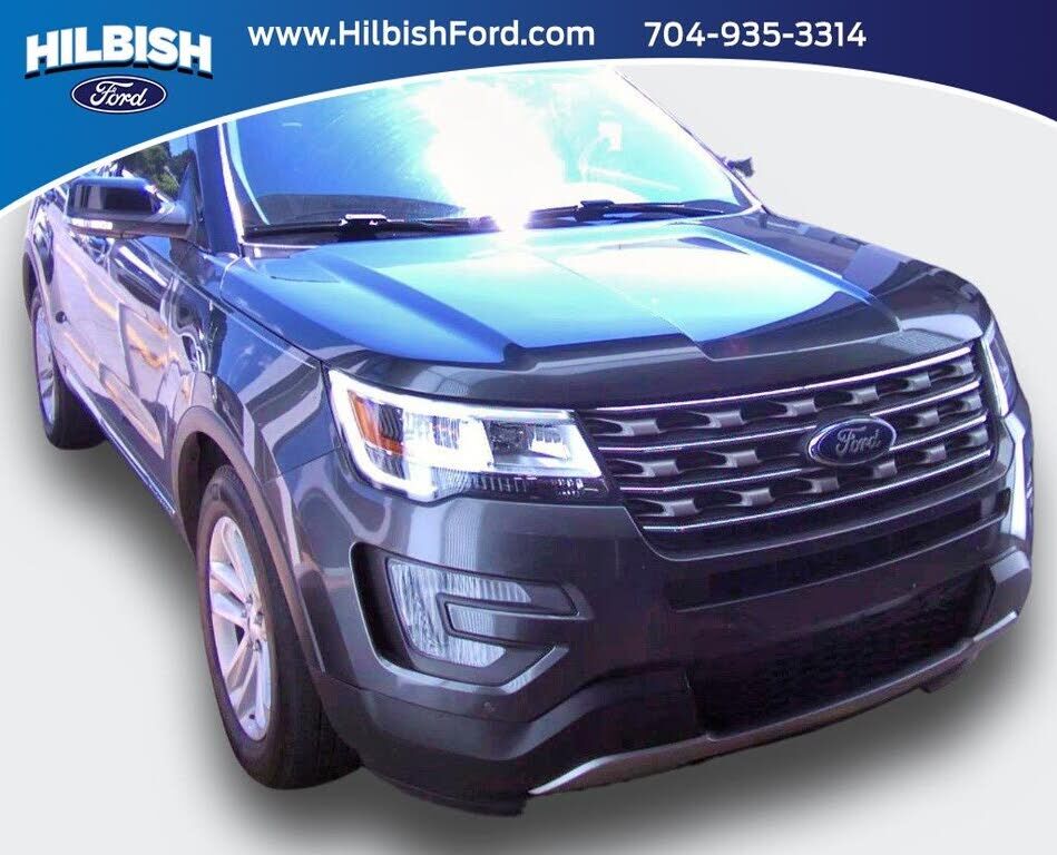 2017 FORD Explorer