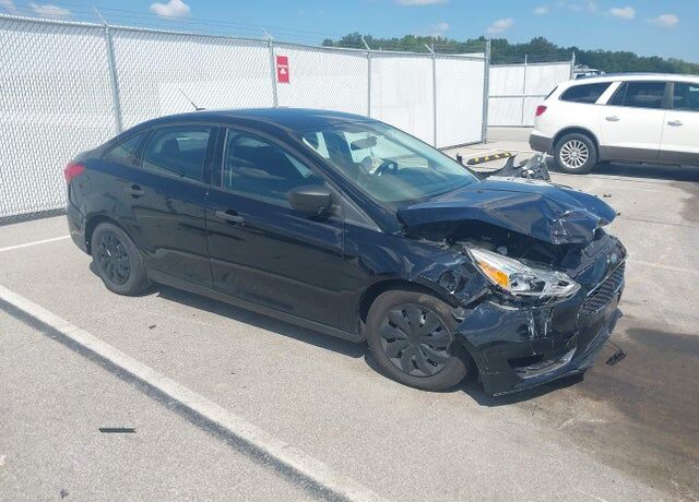 2017 FORD Focus