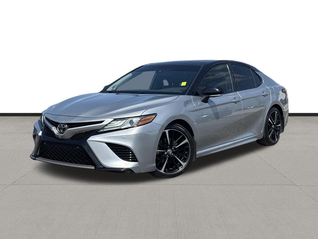 2019 TOYOTA Camry