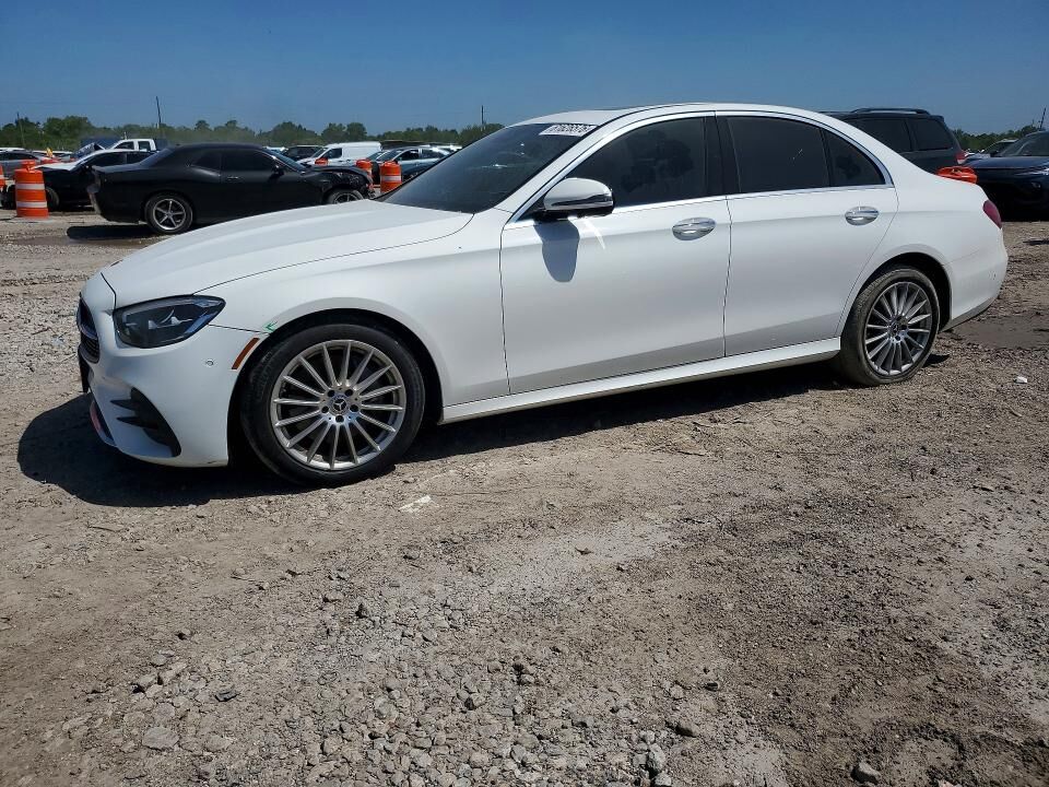 2022 MERCEDES-BENZ E-Class