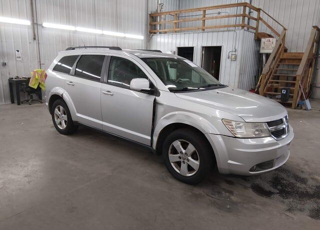 2010 DODGE Journey