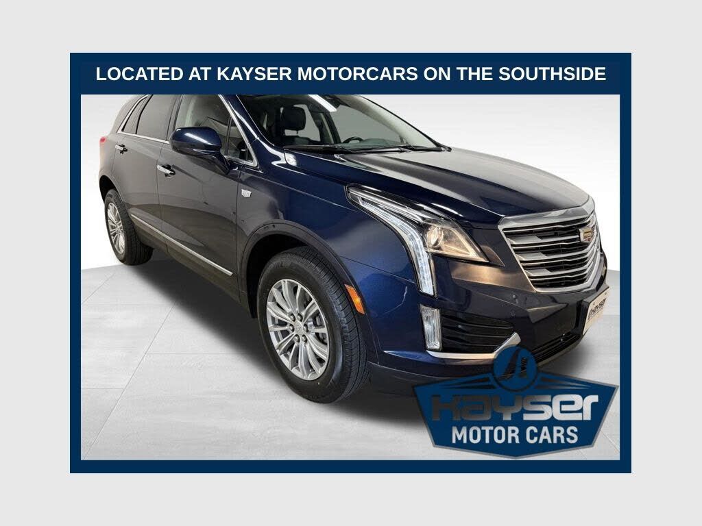 2017 CADILLAC XT5