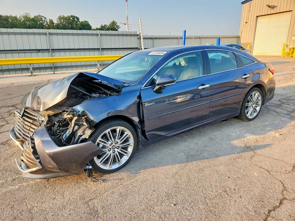 2021 TOYOTA Avalon