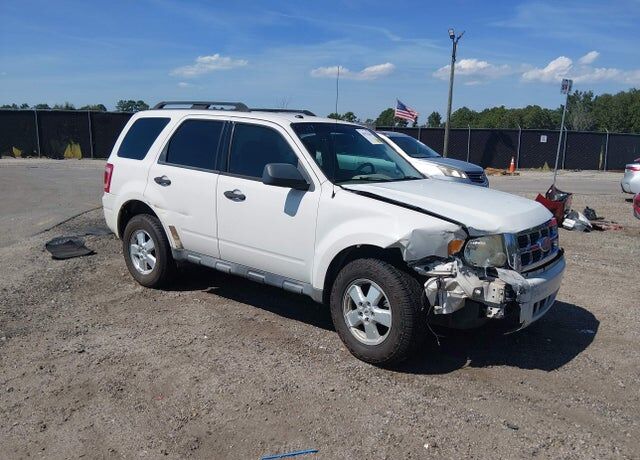 2010 FORD Escape