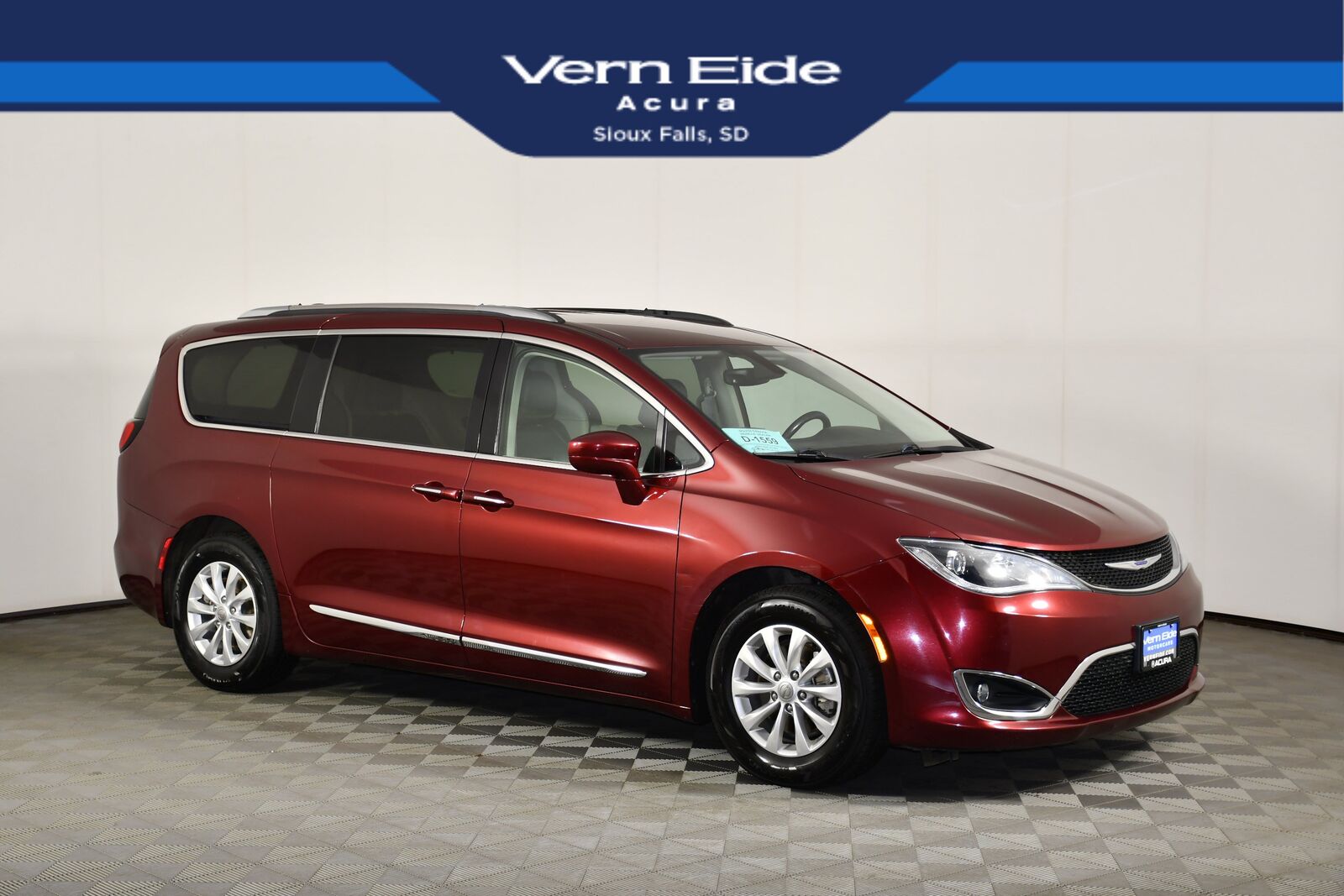 2019 CHRYSLER Pacifica