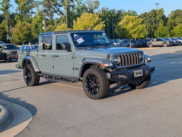 2025 JEEP Gladiator