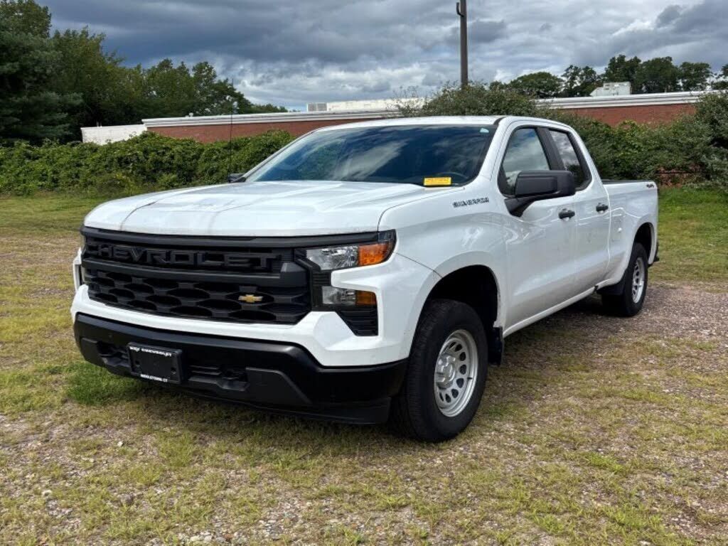 2023 CHEVROLET Silverado