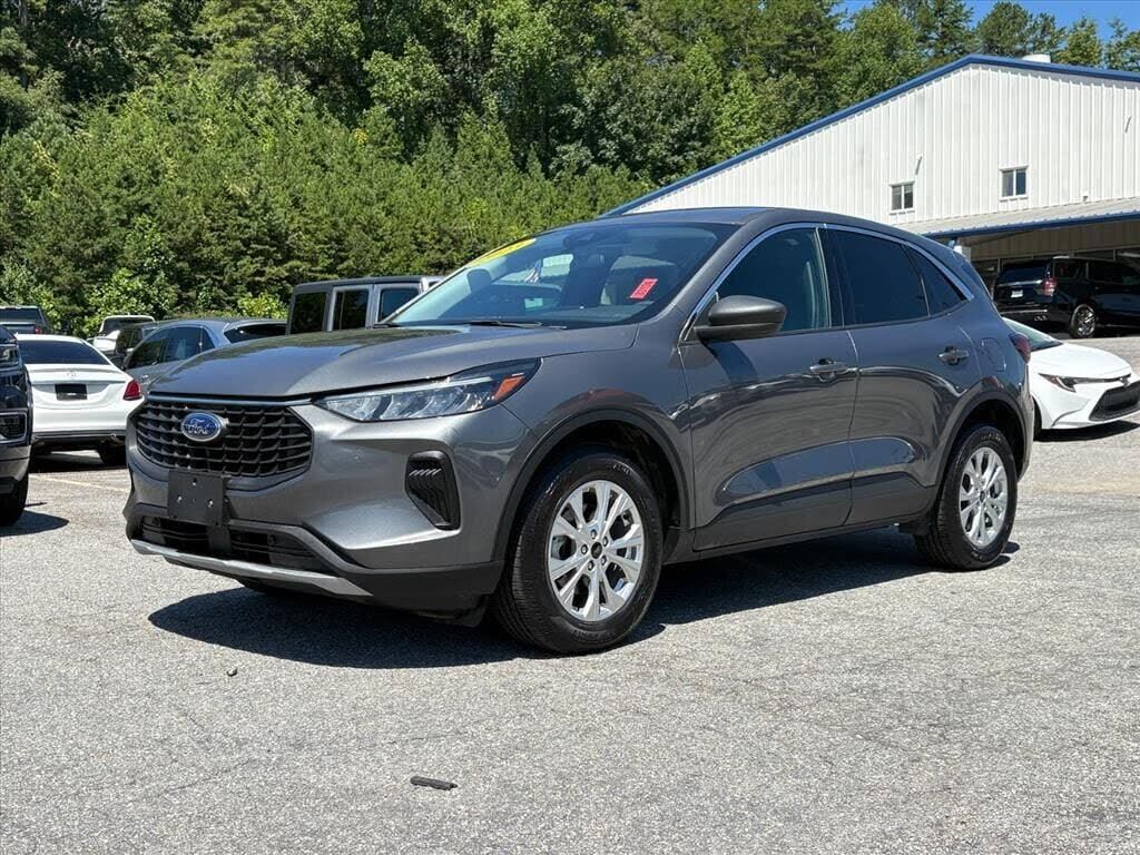 2023 FORD Escape