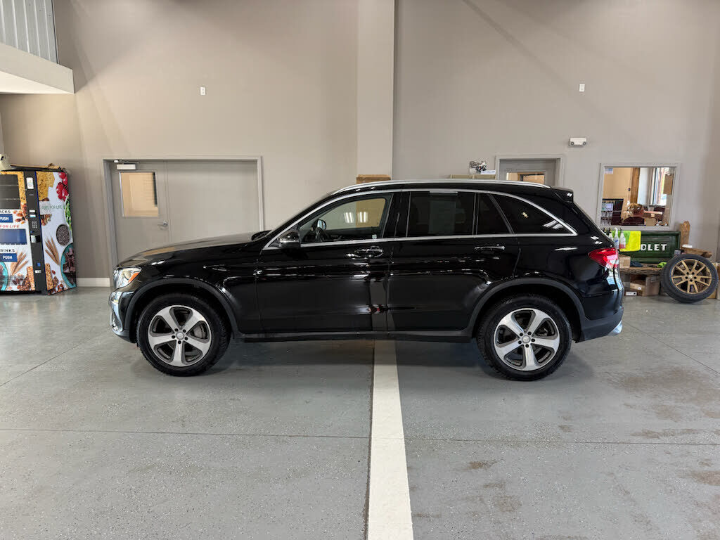 2016 MERCEDES-BENZ GLC-Class
