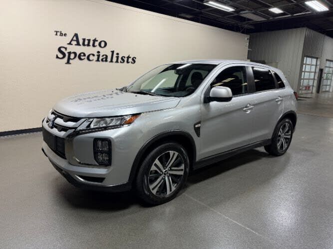 2025 MITSUBISHI Outlander Sport