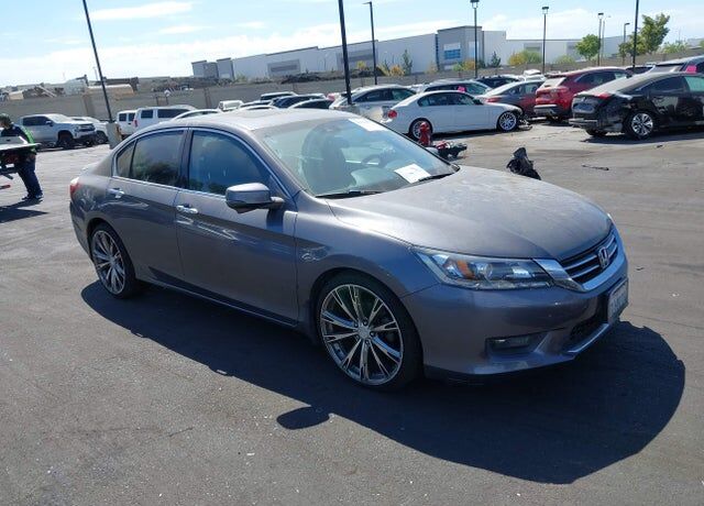 2015 HONDA Accord
