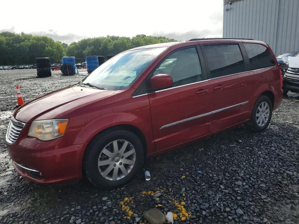 2015 CHRYSLER Town and Country