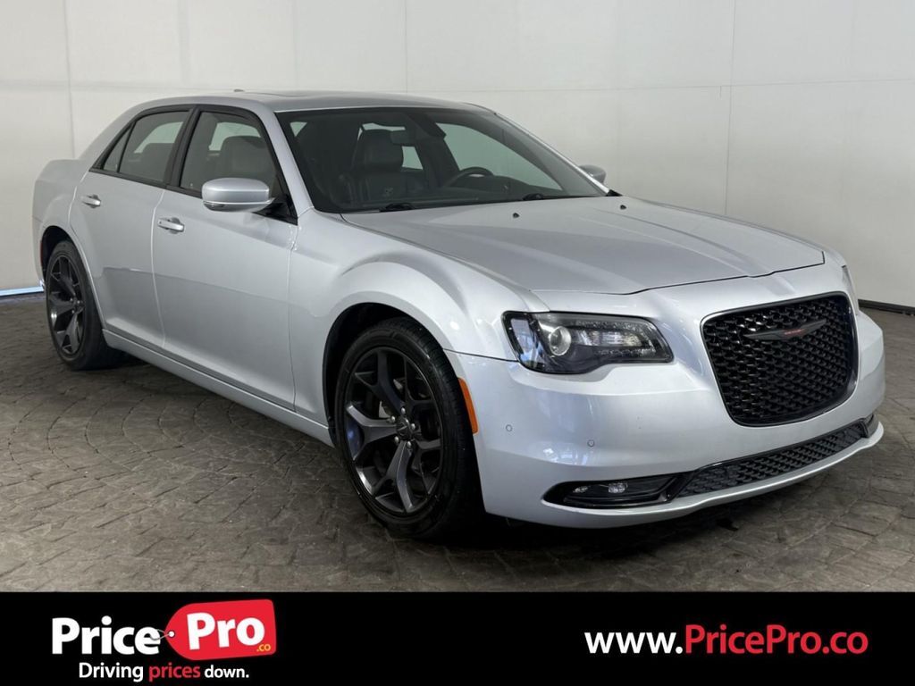 2023 CHRYSLER 300