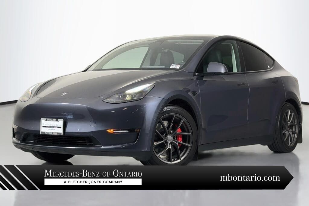 2022 TESLA Model Y