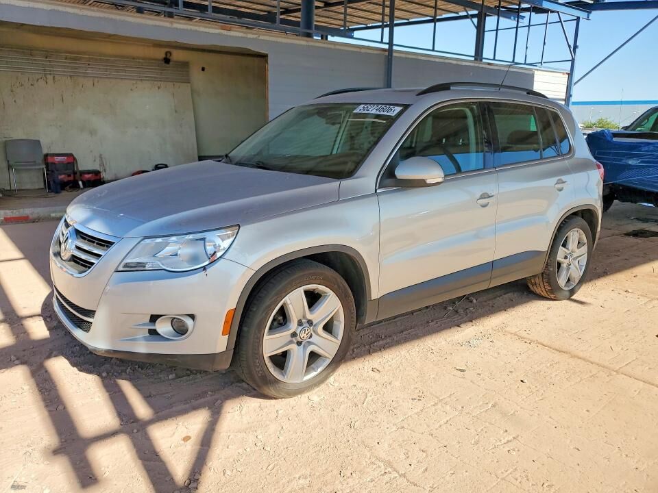 2010 VOLKSWAGEN Tiguan