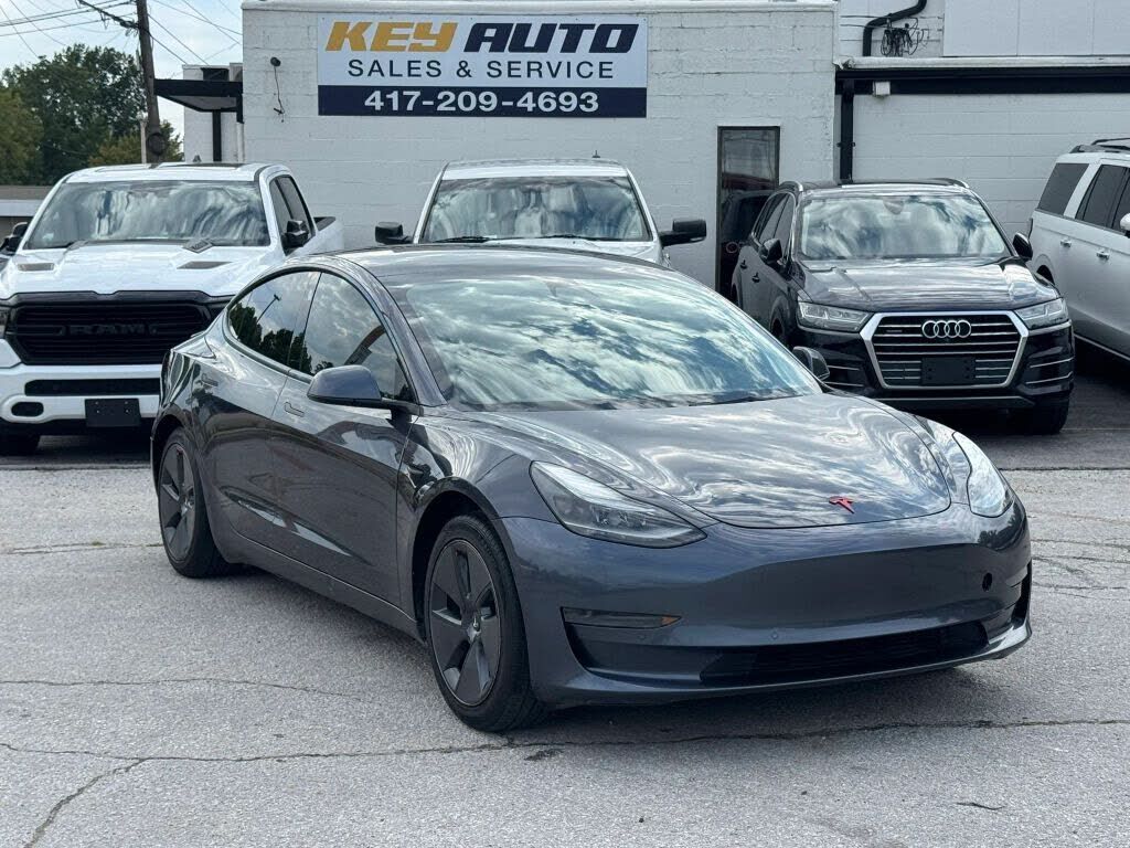2021 TESLA Model 3