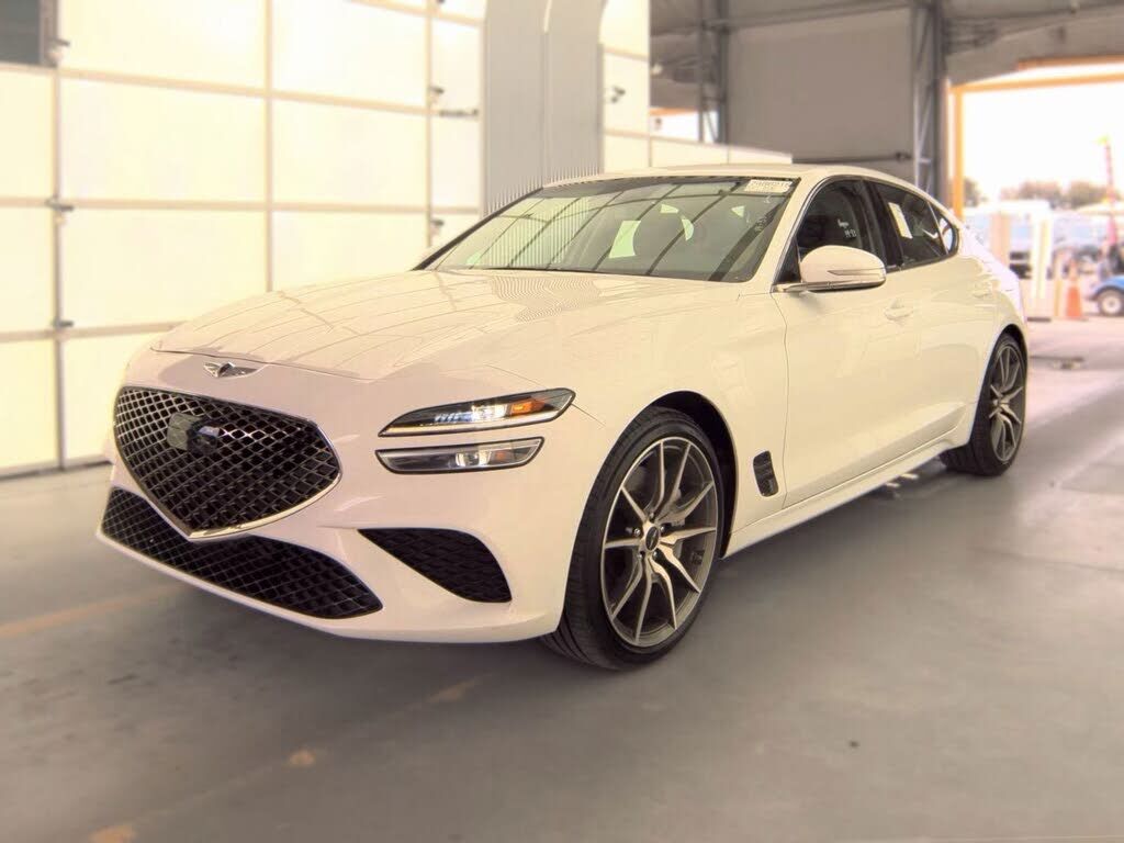 2025 GENESIS G70