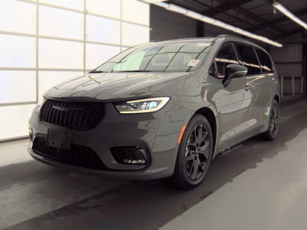 2025 CHRYSLER Pacifica