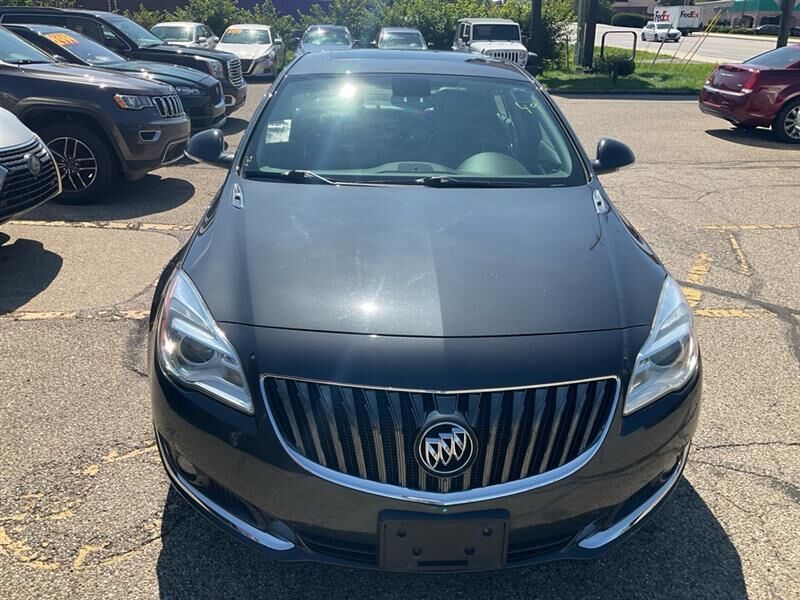 2016 BUICK Regal