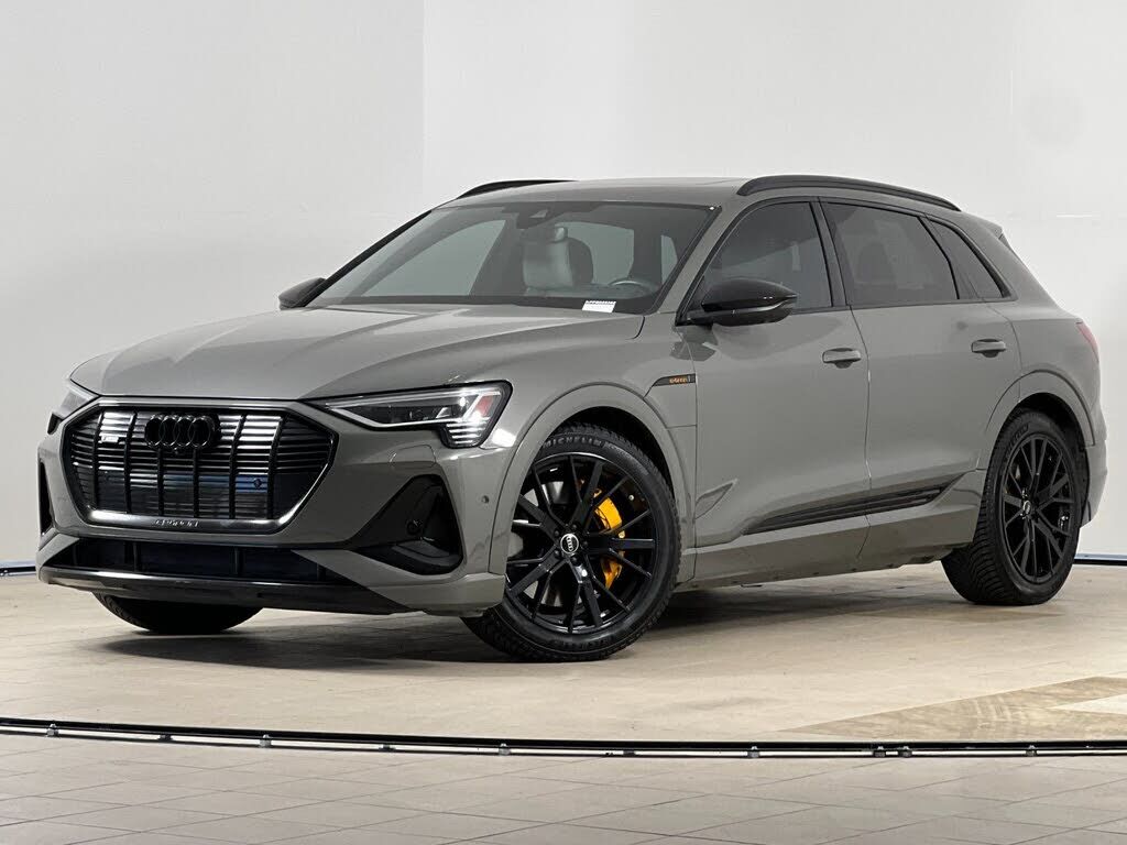 2023 AUDI e-tron