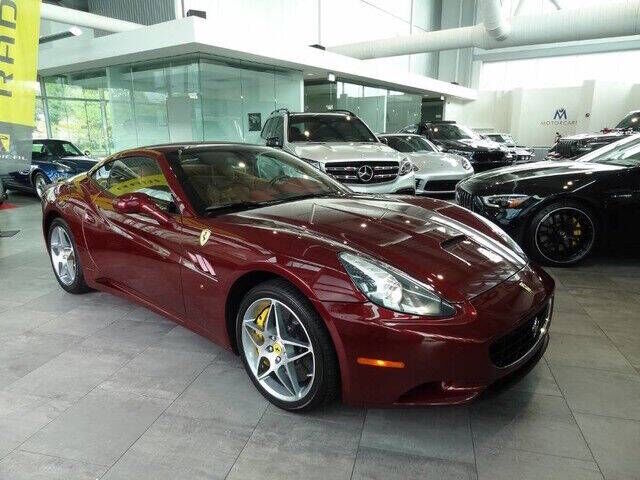 2010 FERRARI California