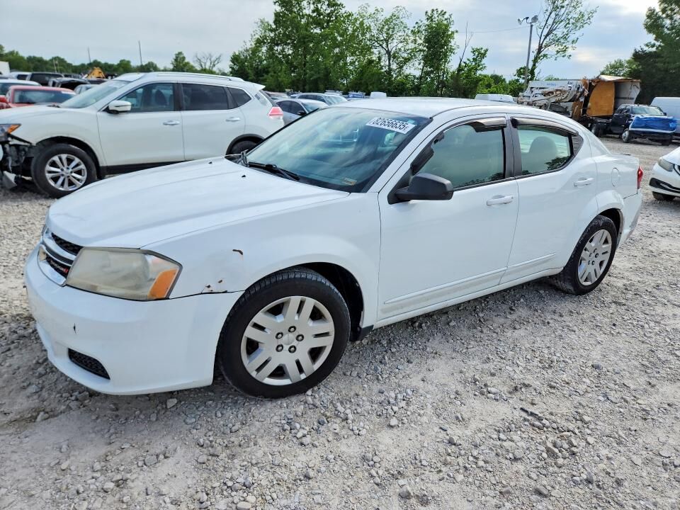 2013 DODGE Avenger