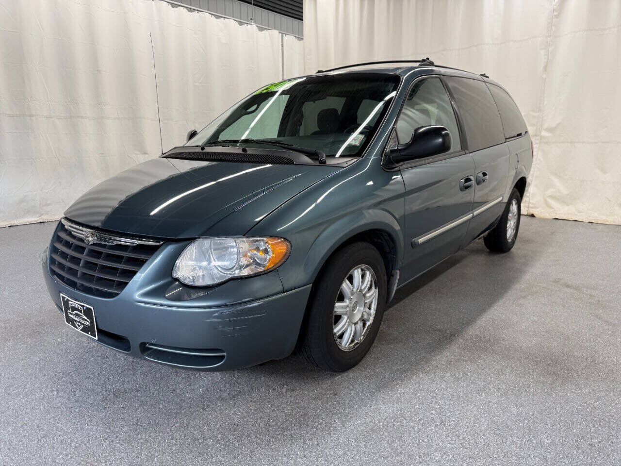 2006 CHRYSLER Town and Country