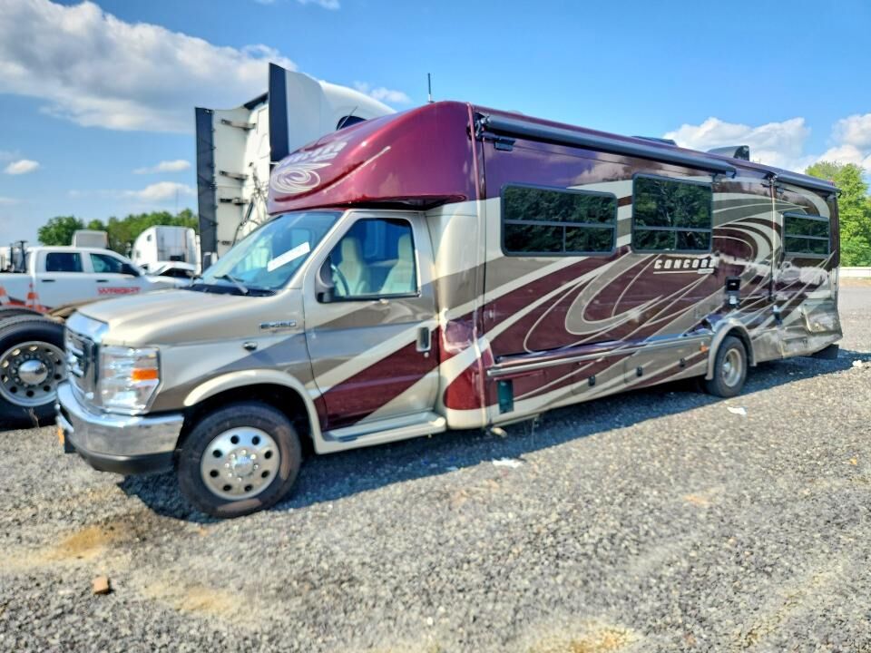 2018 FORD E-450