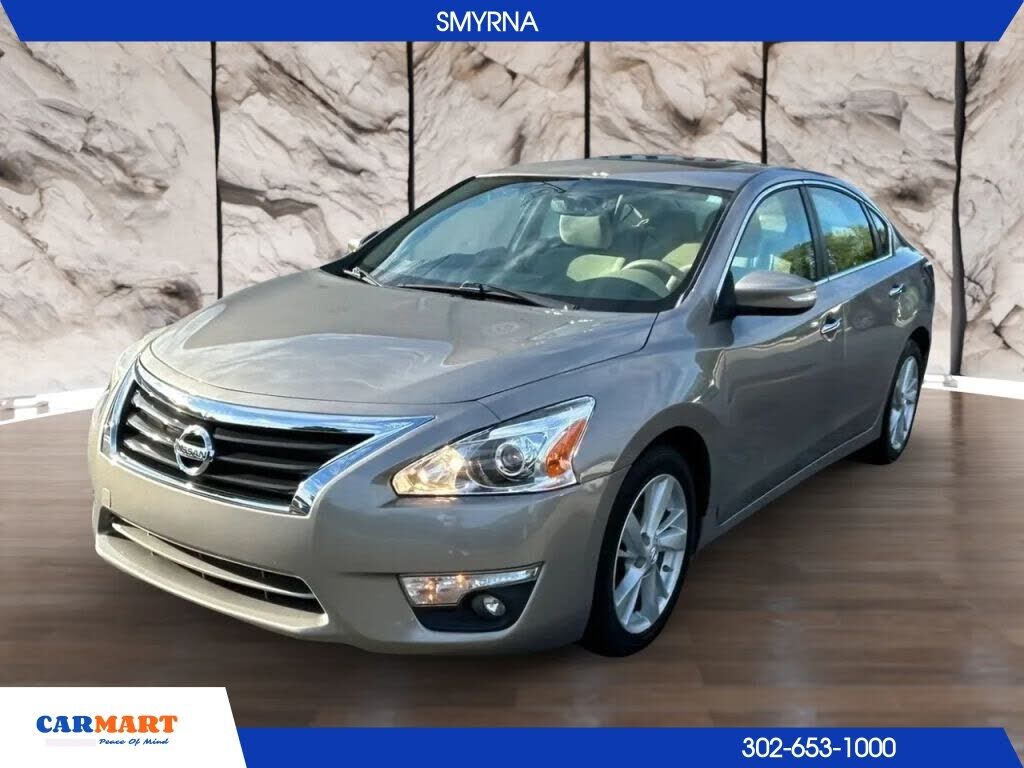 2014 NISSAN Altima