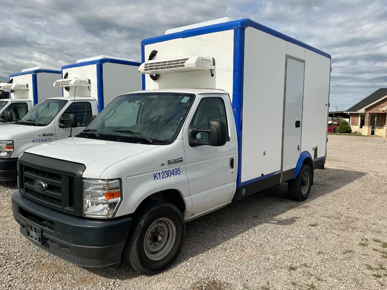 2023 FORD E-350