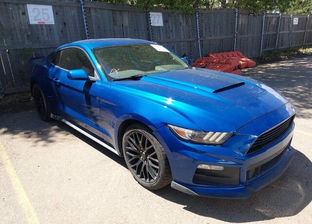 2017 FORD Mustang