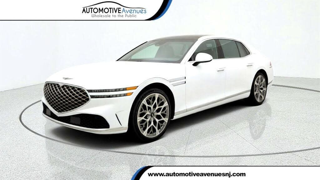 2025 GENESIS G90
