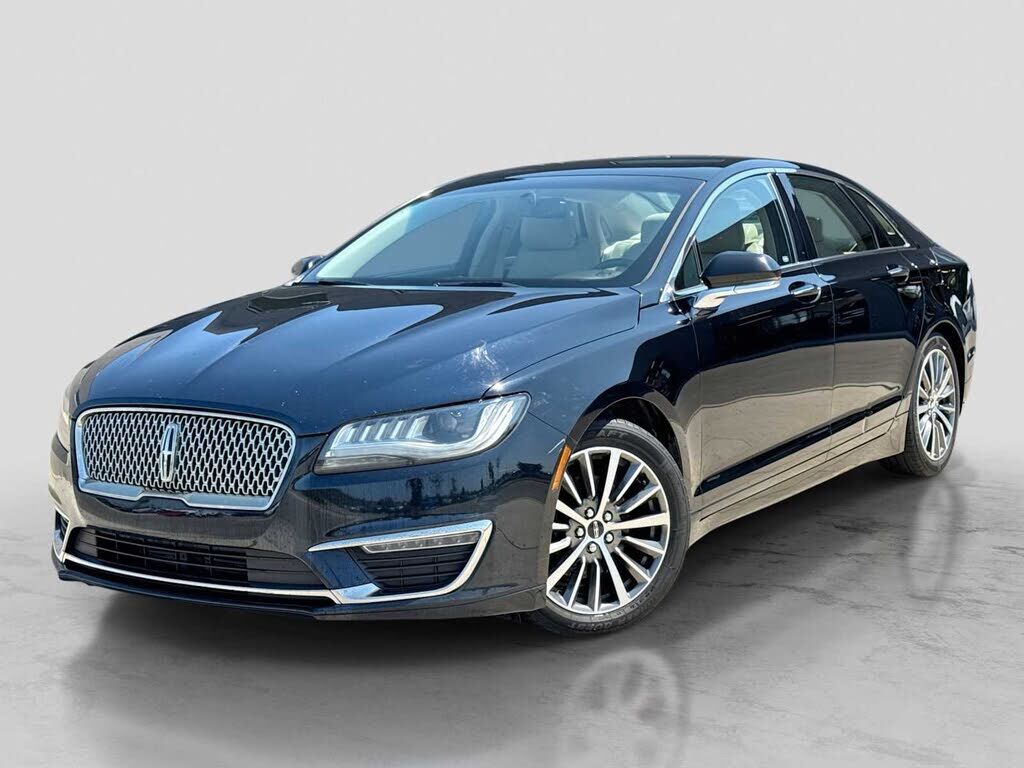 2017 LINCOLN MKZ