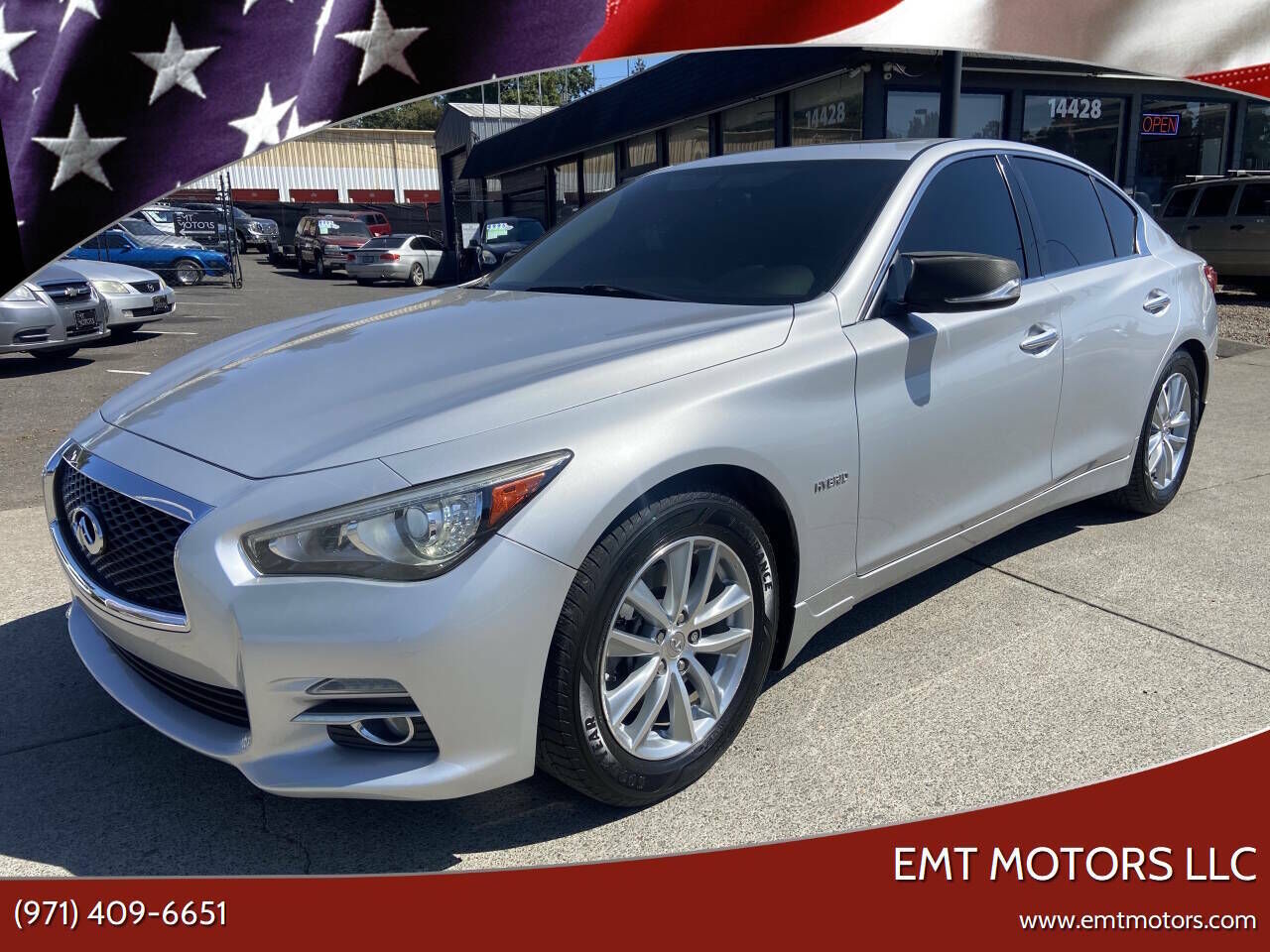 2015 INFINITI Q50