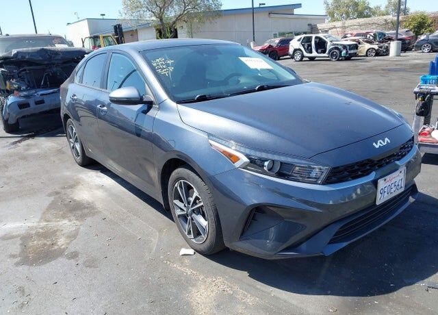 2023 KIA Forte