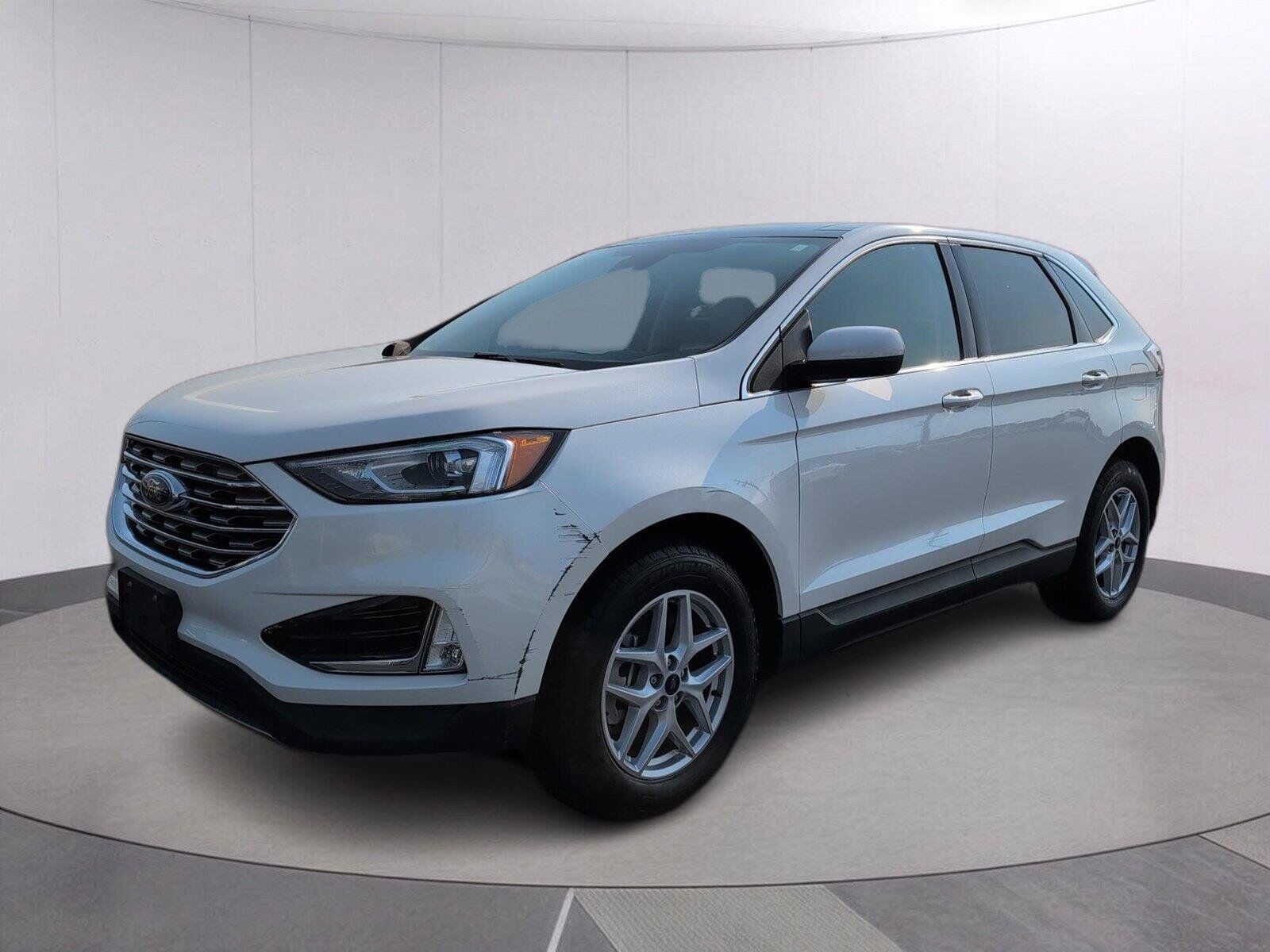 2021 FORD Edge