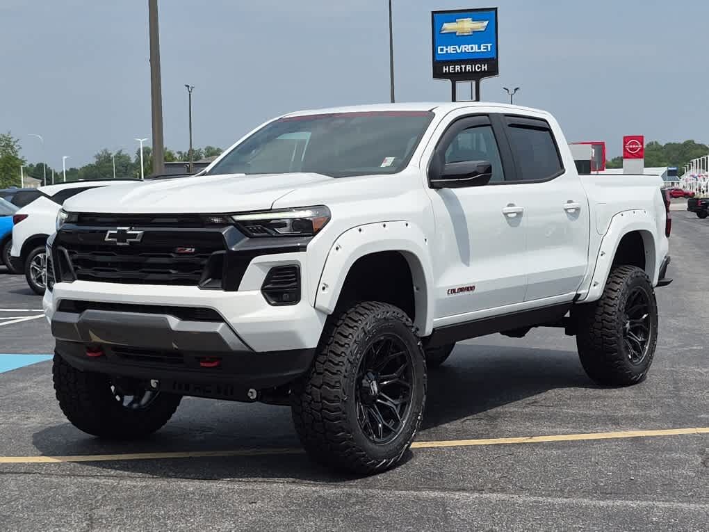 2026 CHEVROLET Colorado