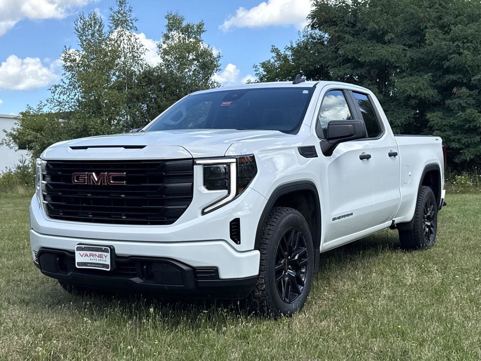 2023 GMC Sierra