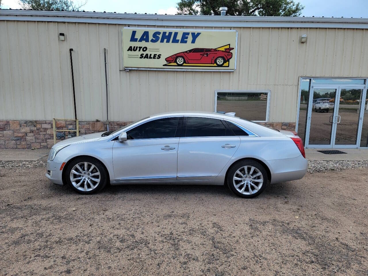2017 CADILLAC XTS