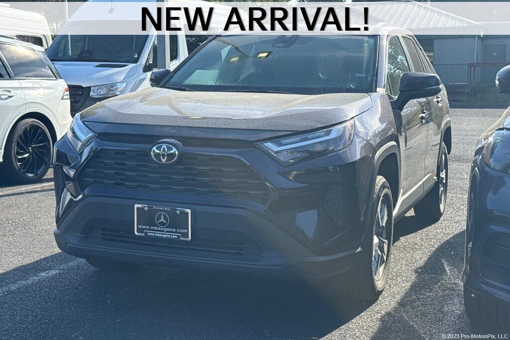 2025 TOYOTA RAV4