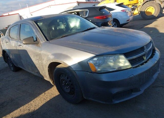 2013 DODGE Avenger