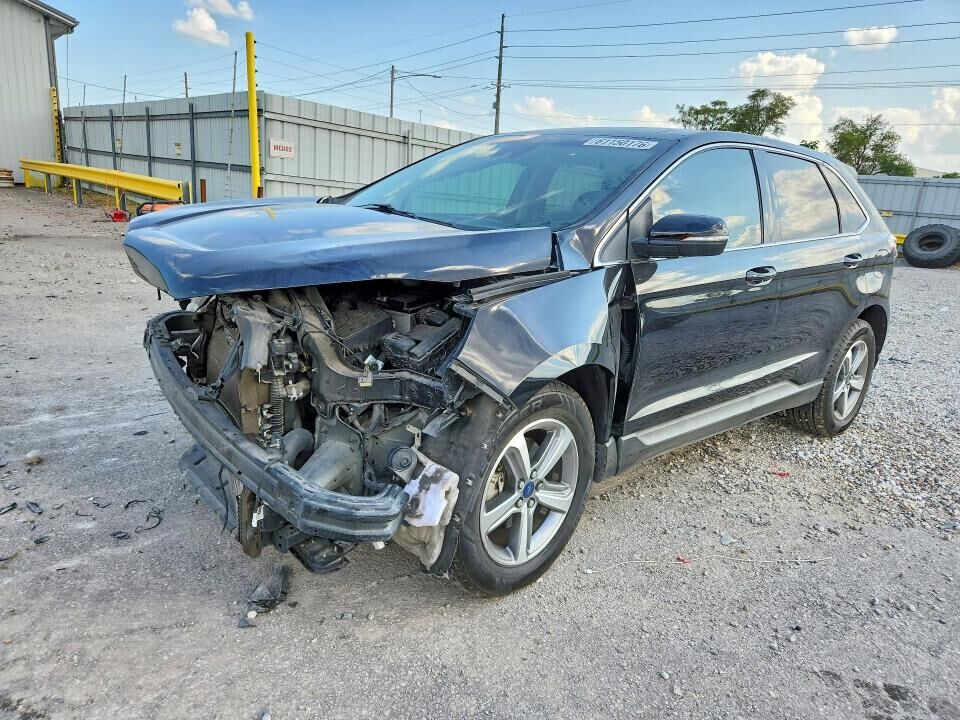 2019 FORD Edge