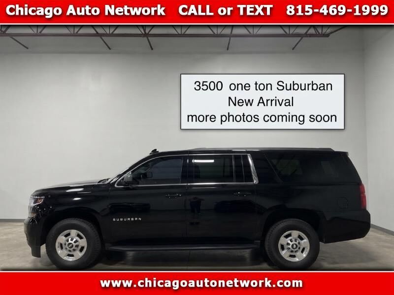2017 CHEVROLET Suburban