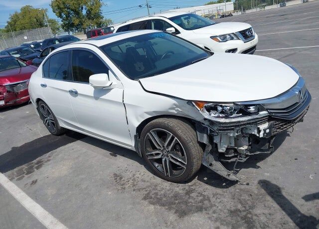 2017 HONDA Accord