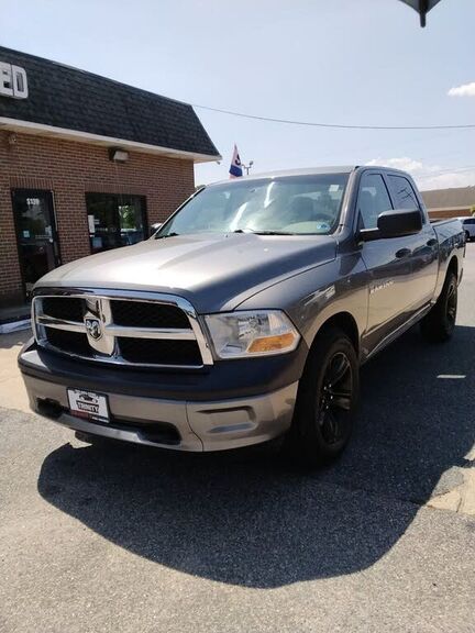 2011 DODGE Ram