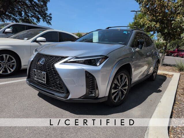 2024 LEXUS UX