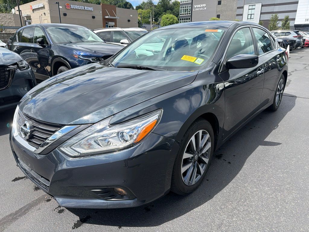 2017 NISSAN Altima