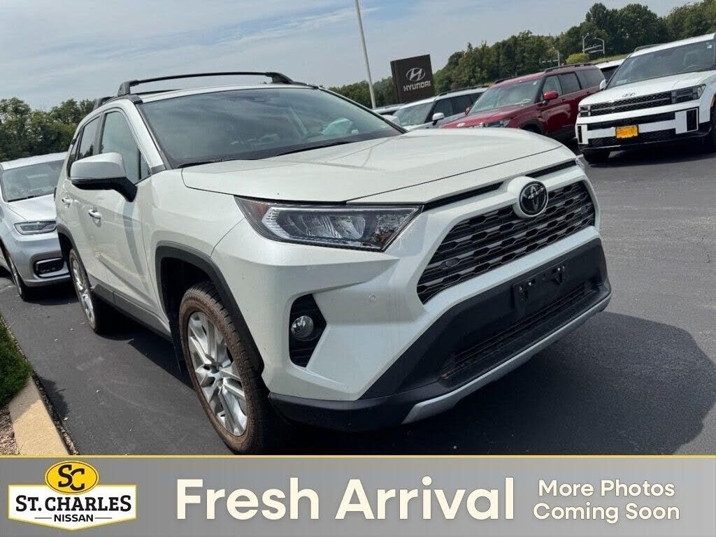 2019 TOYOTA RAV4